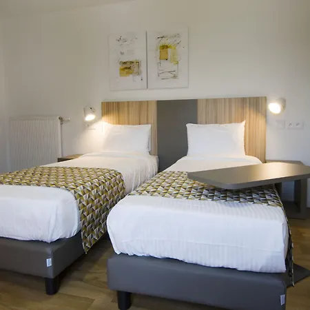 Hotel In 13 3*