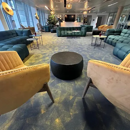 Hotel In 13 3*