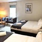 In 13 Hotell