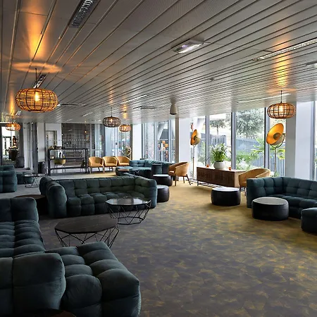 Hotel In 13 París