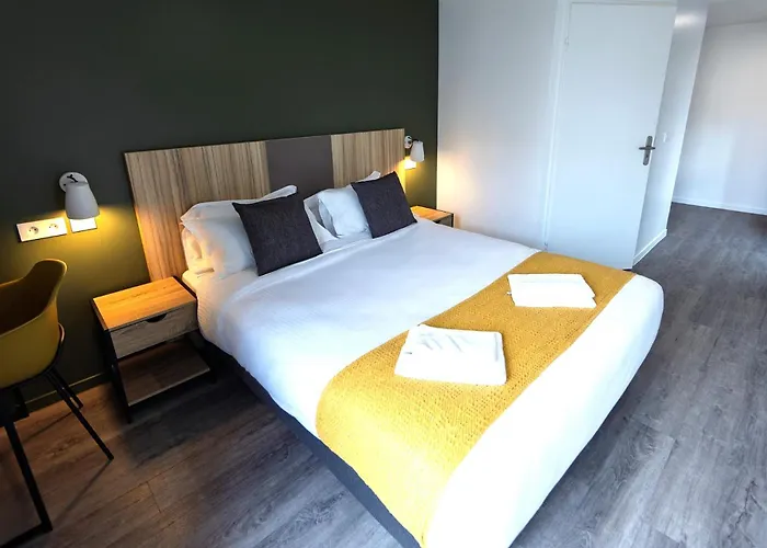 Hotel In 13 3*