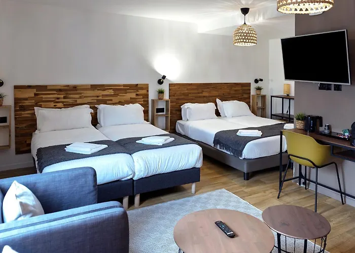 Hotel In 13 3*