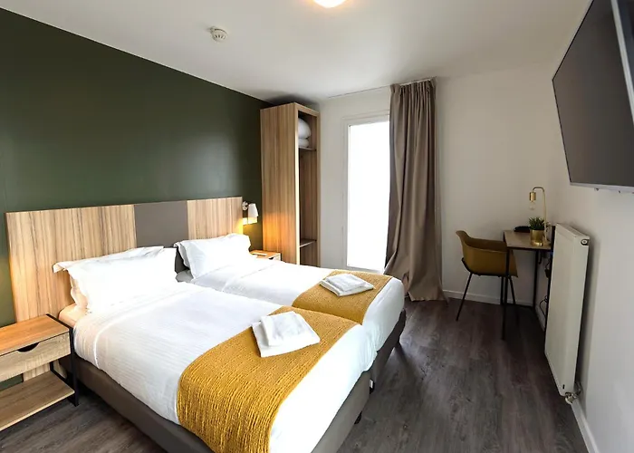 Hotel In 13 Paris